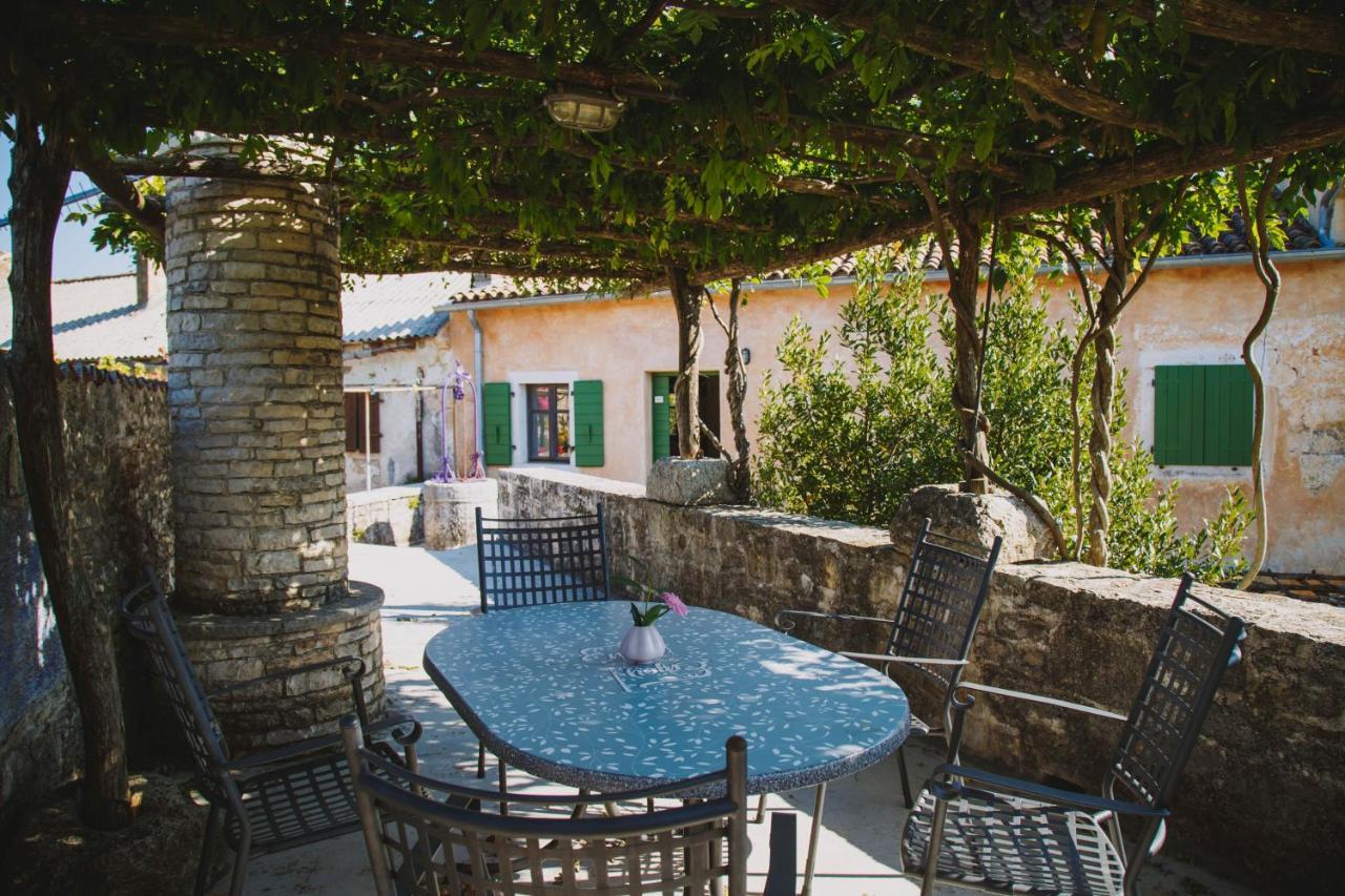Arbalovija Rustic Villa Sivati Exterior foto