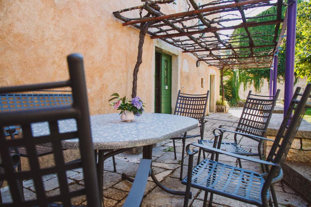 Arbalovija Rustic Villa Sivati Exterior foto